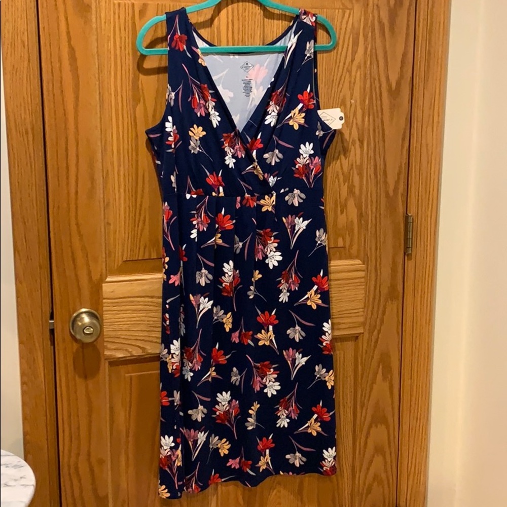 Great summer dress.